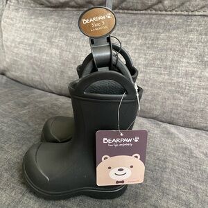 BEARPAW size 3 infant rainboots